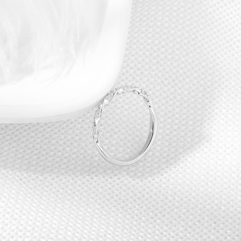 Creative Best-selling Interwoven Star Twist Rhinestone Rings