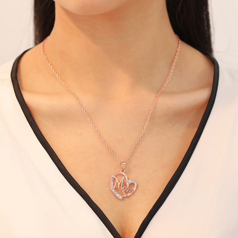 Women's Creative Heart Shape With Diamond Female Necklaces