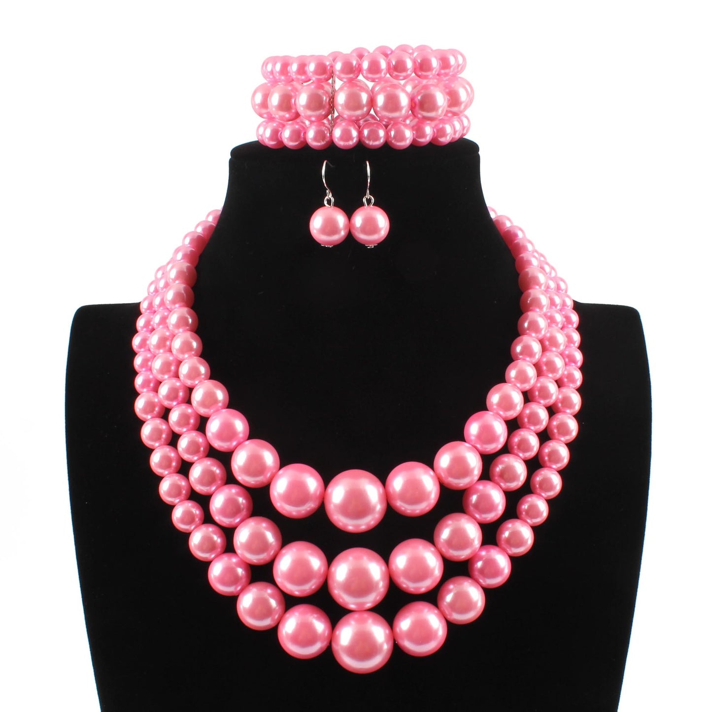 Creative New Clavicle Pearl Suit Exaggerated Necklaces