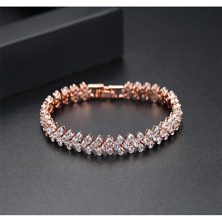 Heart-shaped Diamond Sier Plated Roman Fashion Bracelets