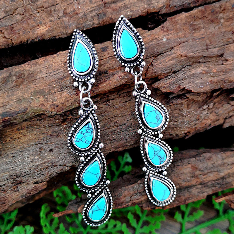 Women's Drop-shaped Retro Long Fashionable Creative Leaf Shaped Earrings