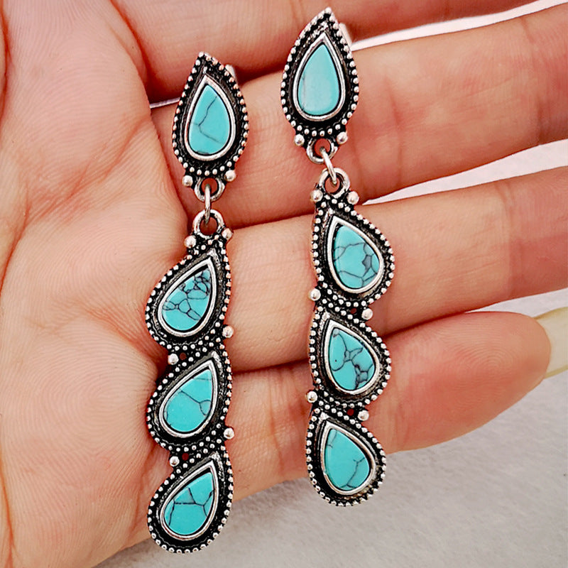 Women's Drop-shaped Retro Long Fashionable Creative Leaf Shaped Earrings