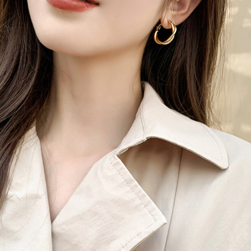 Sense Female Simple Personalized Twist Ear Rings
