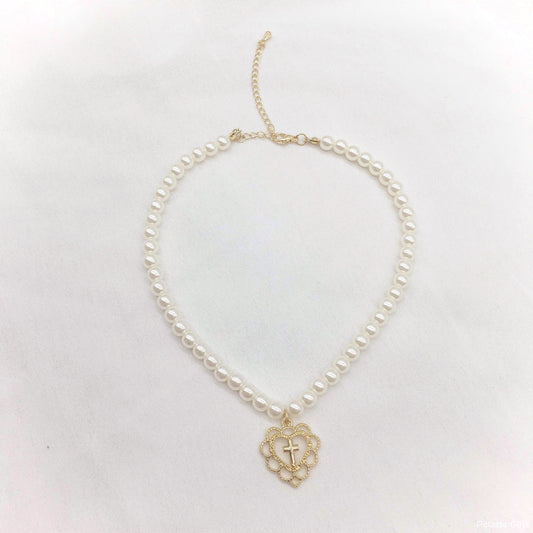 Women's Court Hollow Heart Cross Pearl Clavicle Necklaces