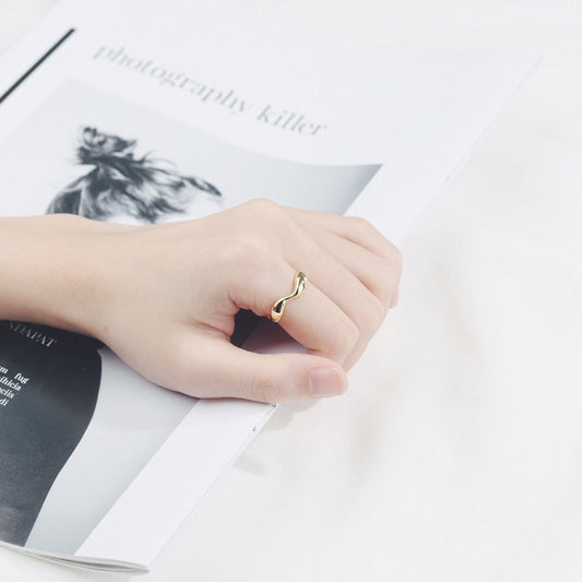 National Fashion Irregular Wave Pattern Smooth Rings