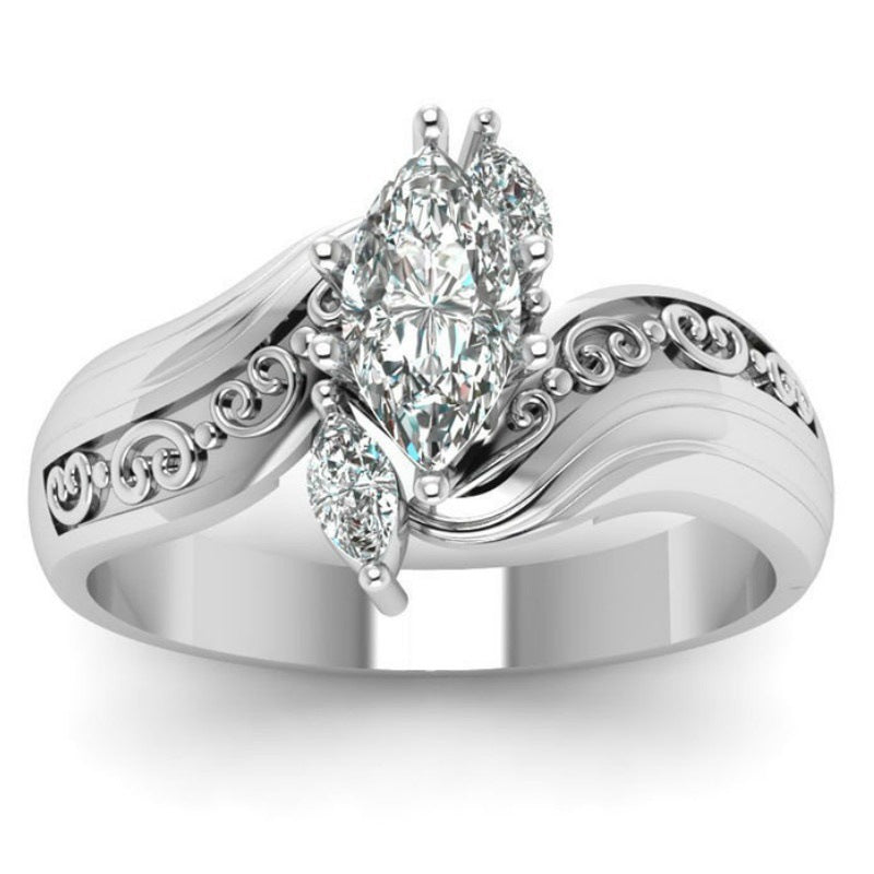 Women's Alloy Inlaid Horse Eye Zircon Popular Ring