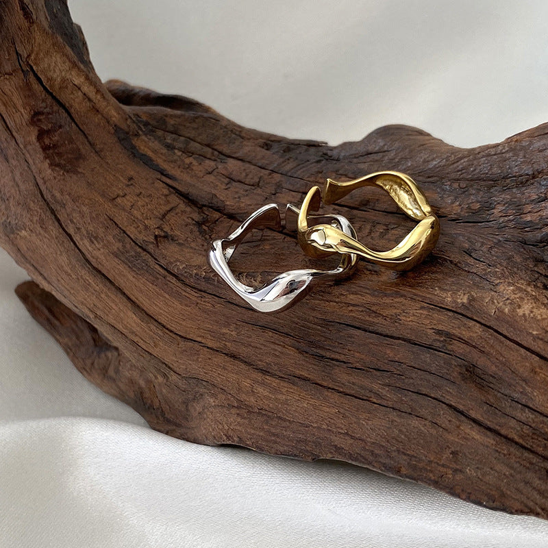 Women's Irregular Wave Pattern Smooth Opening Gold Rings