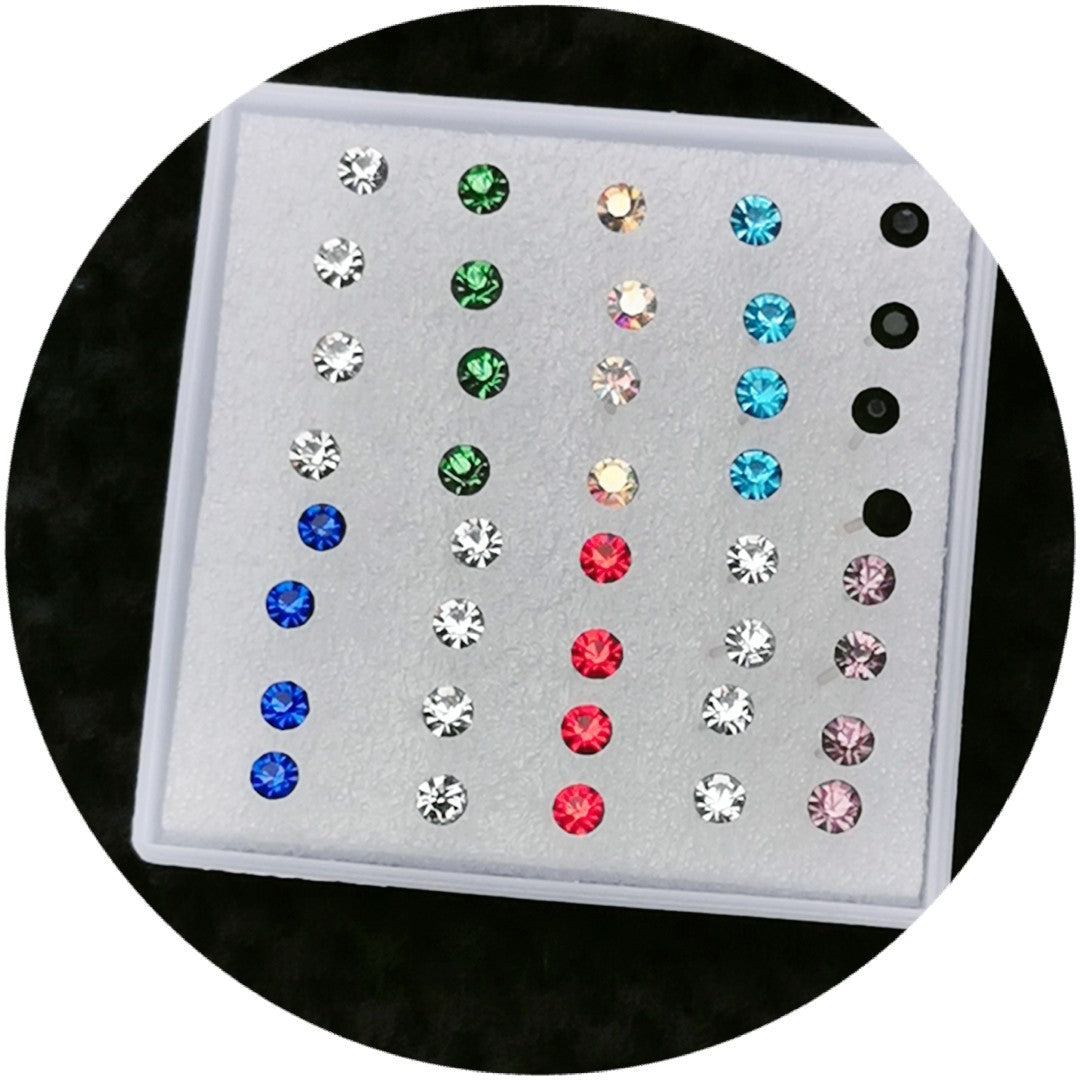 Plastic Needle Rhinestone Boxed Stall Small Earrings