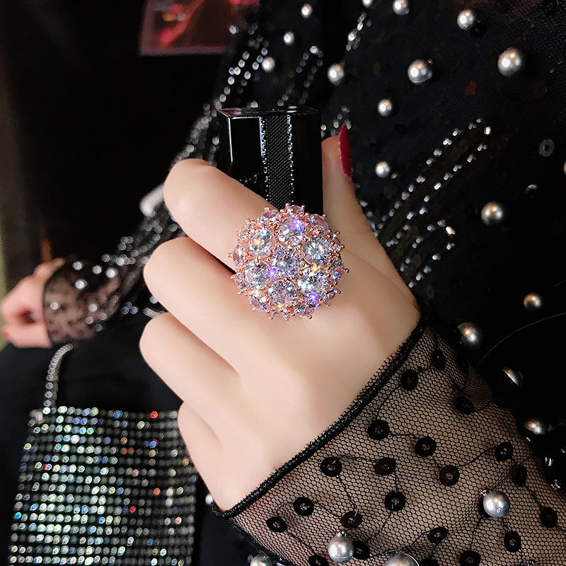 Full Diamond Round Super Flash Zircon Banquet Engagement Ring