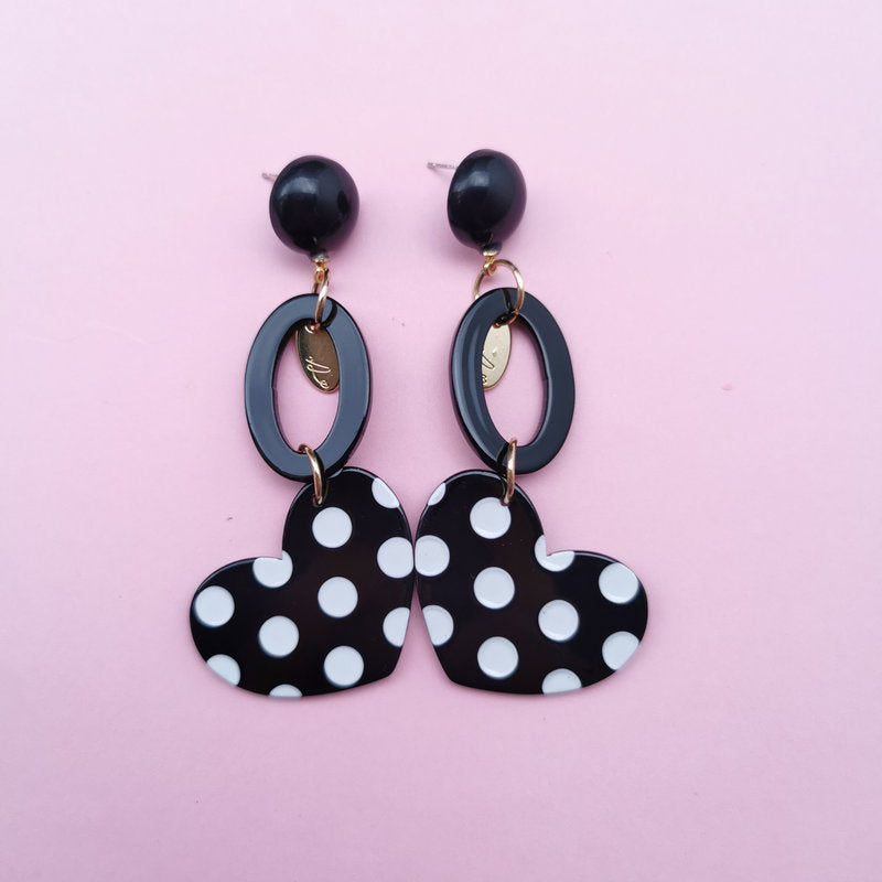 Refined Long Small Heart Black White Polka Dot Simple Stud Earrings