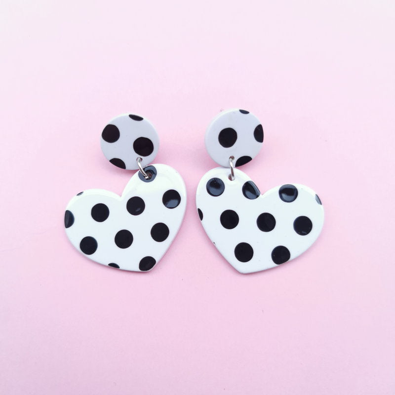 Refined Long Small Heart Black White Polka Dot Simple Stud Earrings