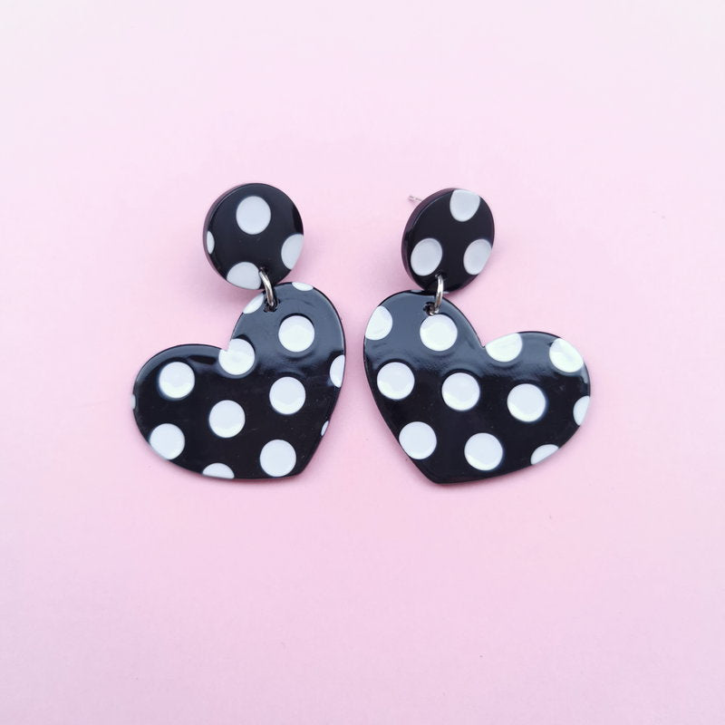 Refined Long Small Heart Black White Polka Dot Simple Stud Earrings