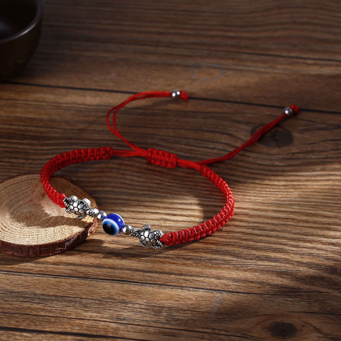 Women's Blue Eyes Fashion Simple Palm Chain Artistic Adjustable Carrying Bracelet