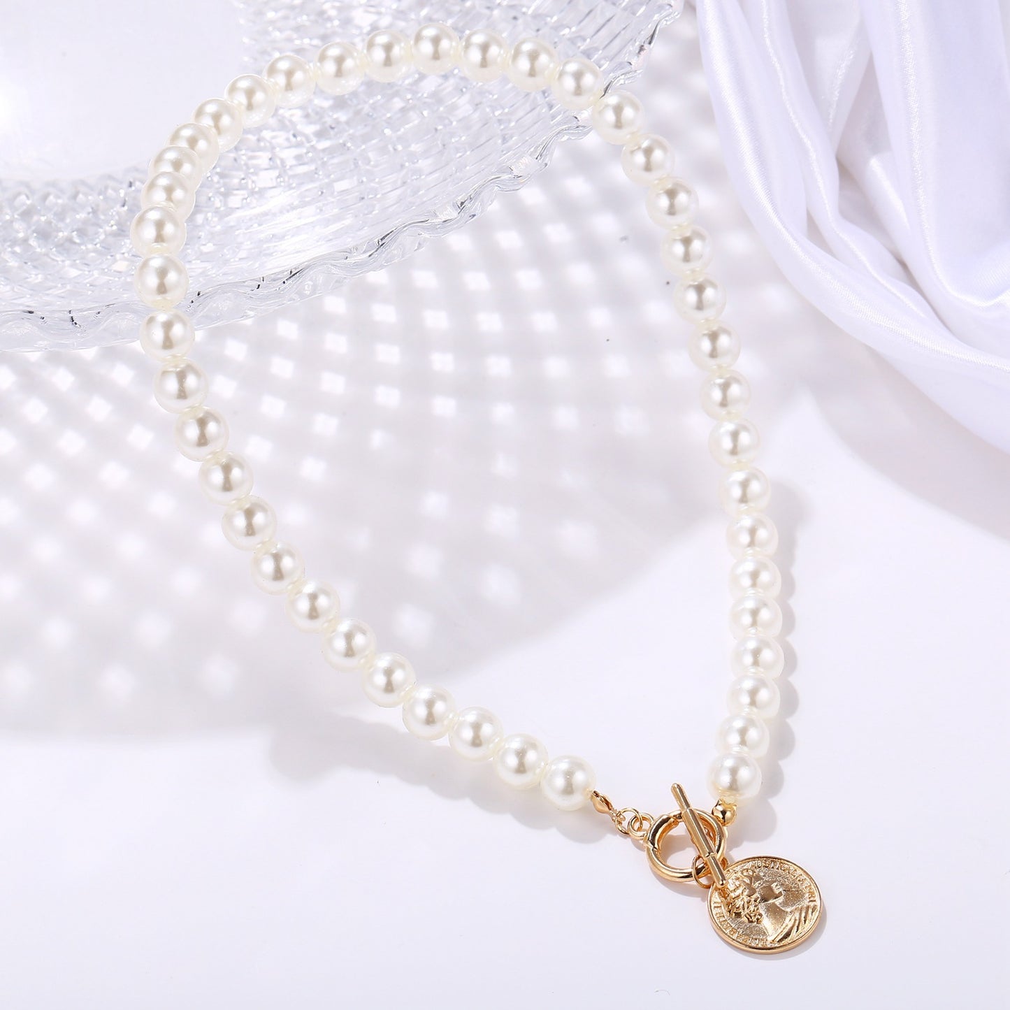 Artificial Pearl Coin Creative Retro Simple Necklaces