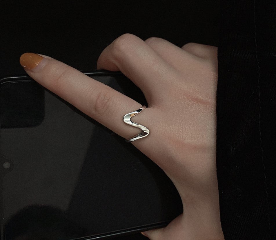 Men's Simple Retro Female Roman Digital Style Rings