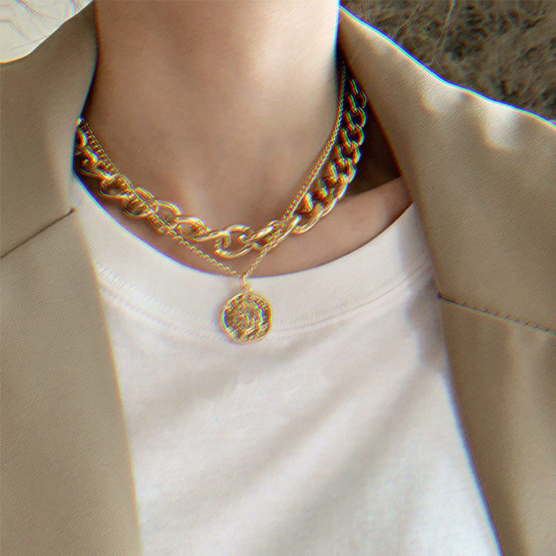 Han Creative Simple Alloy Avatar Exaggerated Necklaces