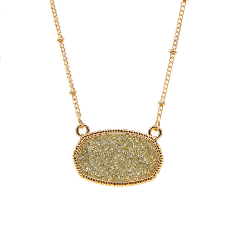 Gold Imitation Vug Gem Oval Clavicle Chain Jewelry Set