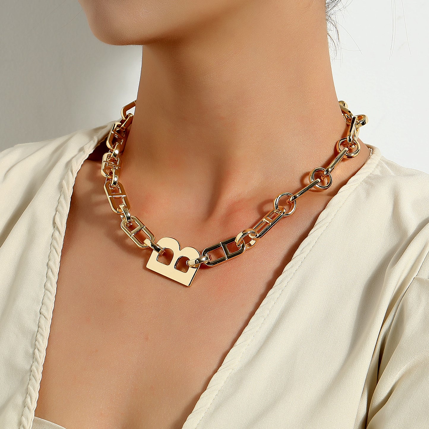 Light Luxury Minority Design Sense Clavicle Necklaces