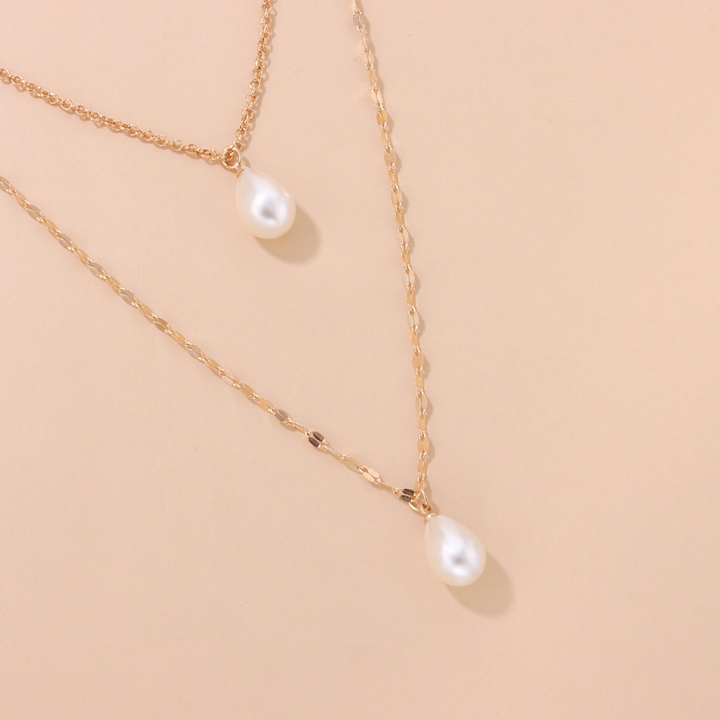 Women's Chain Pearl Water Drop Shape Fashion Necklaces