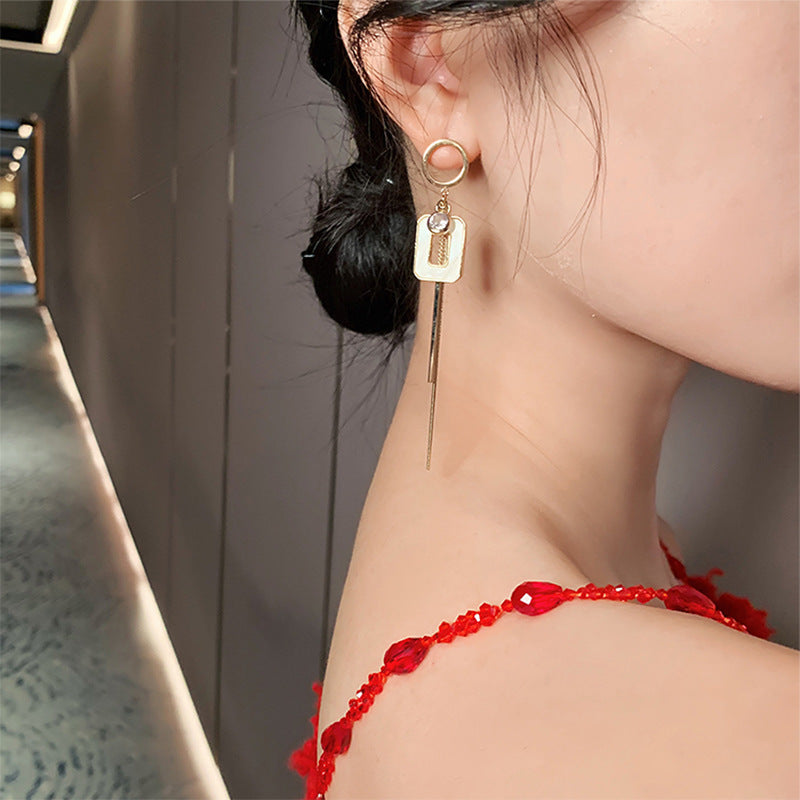 Needle Asymmetric Acrylic Square Tassel Simplicity Earrings