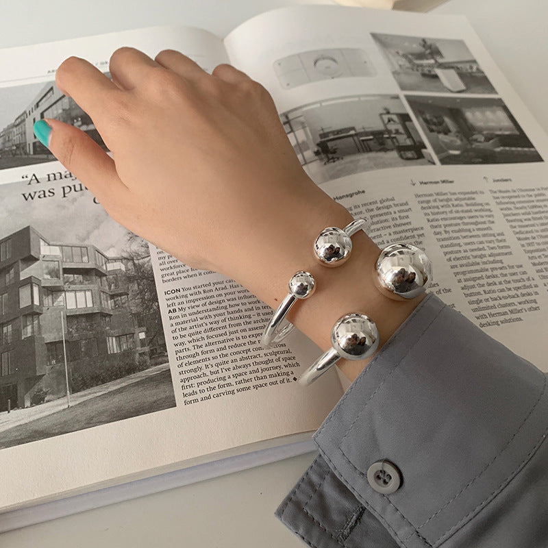Sier Solid Double Ball Female Opening Design Cold Handmade Hand Bracelet