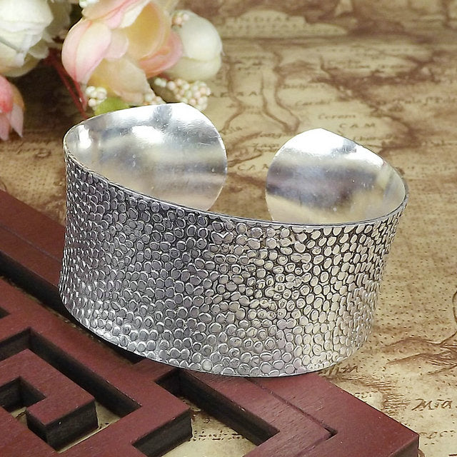 Women's Ethnic Style Tibetan Sier Miao Open-ended Peony Bracelet