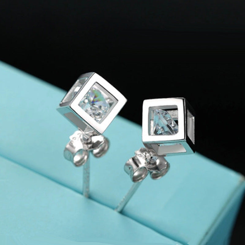 Women's Love Cube Candy Fashion Elegant Zircon Geometric Stud Earrings