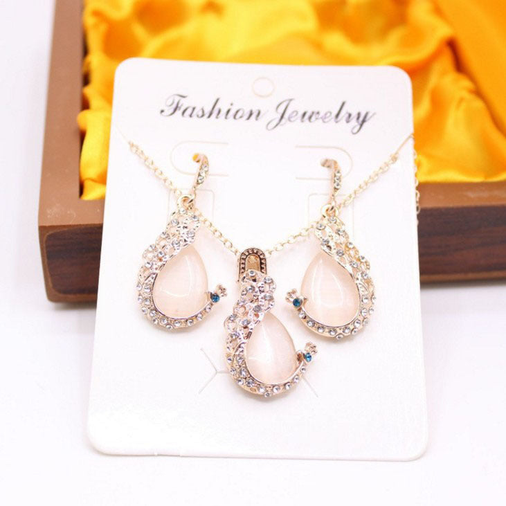 Vintage Water Drop Two-piece Diamond Peacock Earrings