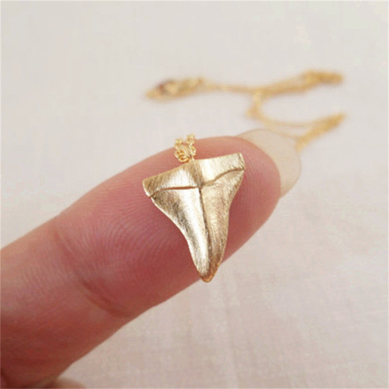 Glamorous Personalized Simple Shark Tooth Accessories Necklaces