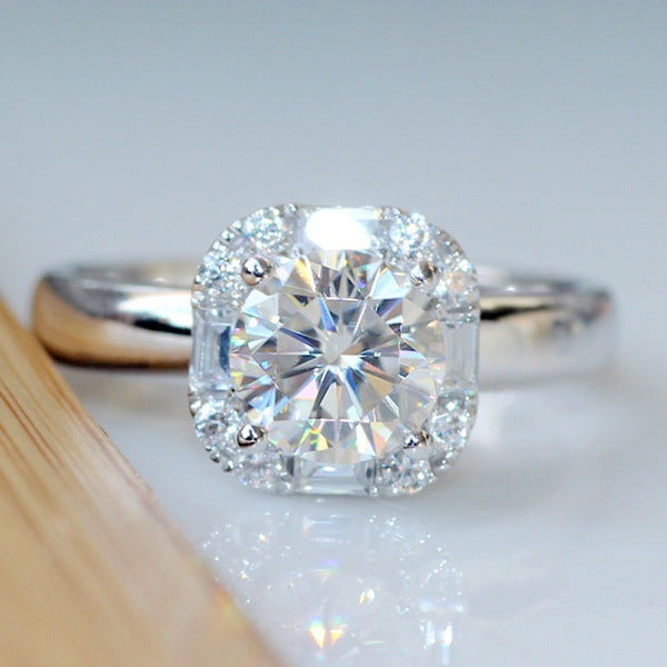 Round Shiny Diamond Female Supply Nightclub Queen Party Ring