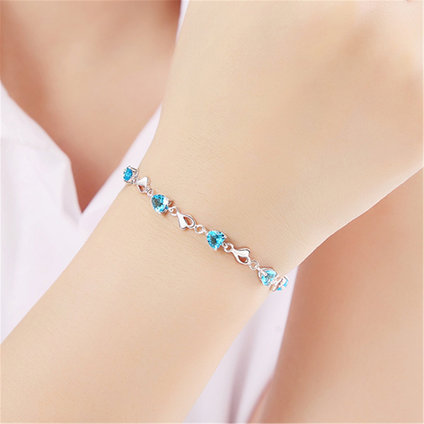 Blue Diamond Heart-shaped Zircon Female Birthday Bracelets