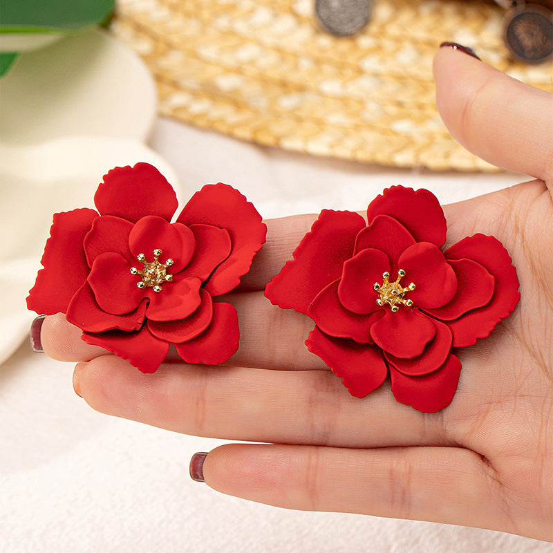 Of Fashionable High-grade Flower Personalized Temperamental Earrings