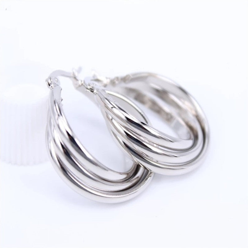 Steel Three-ring Overlapping Gold Fashionable Temperamental Round Earrings