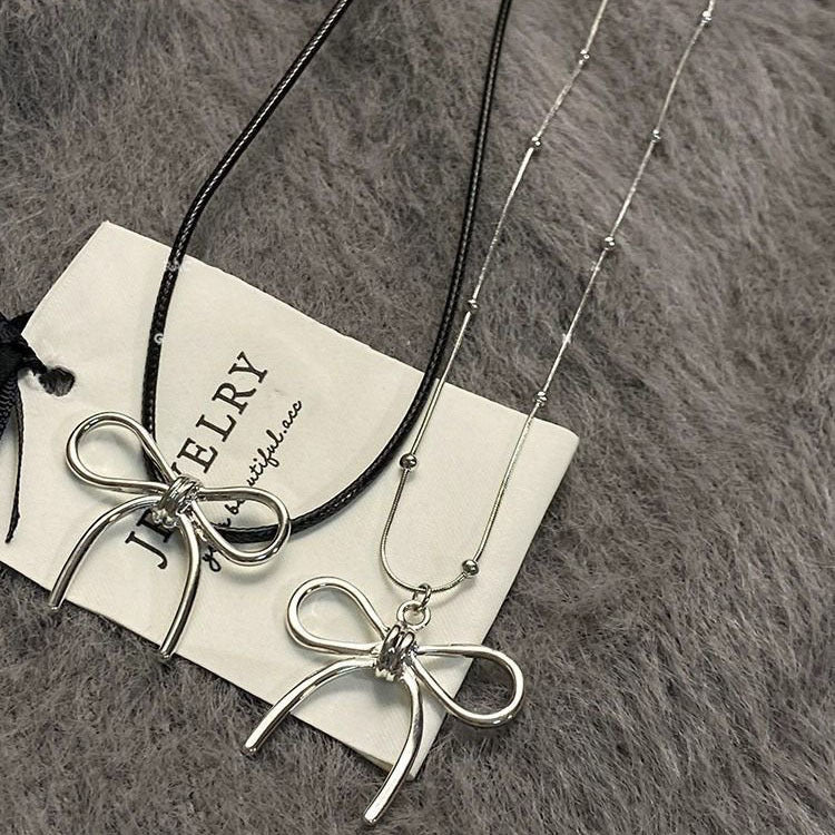 Niche Retro Elegant Accessories Sweet Cool Necklaces