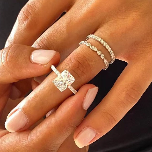 Women's Three-piece Diamond Engagement Set Proposal Classic Rings