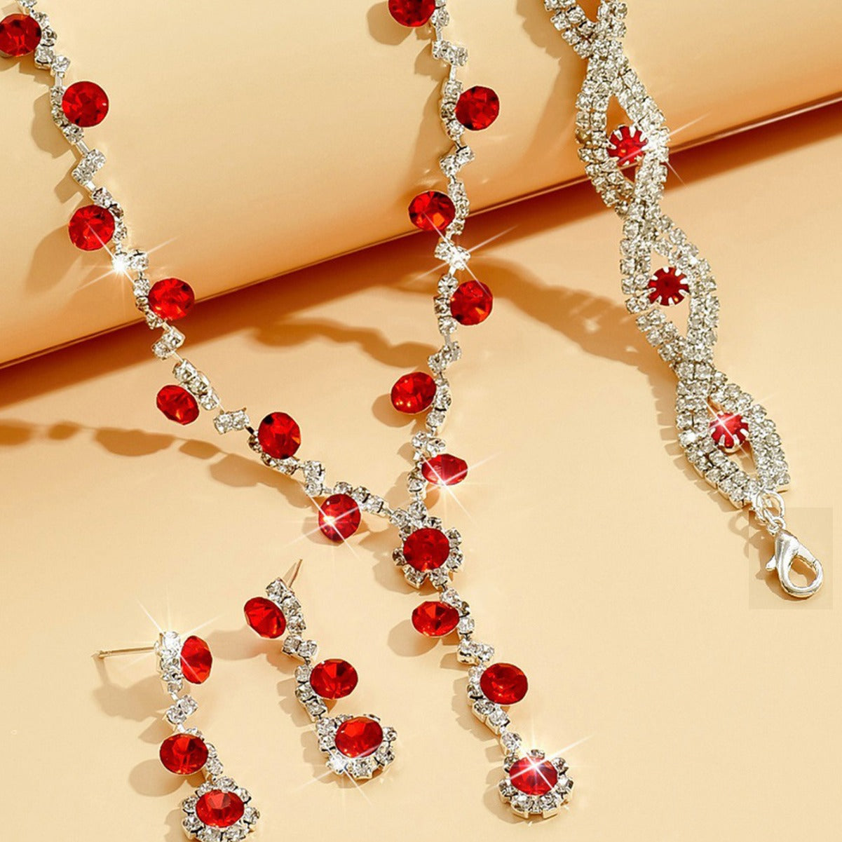 Comfortable Pretty Sunflower Rhinestone Three-piece Wedding Jewelry Set
