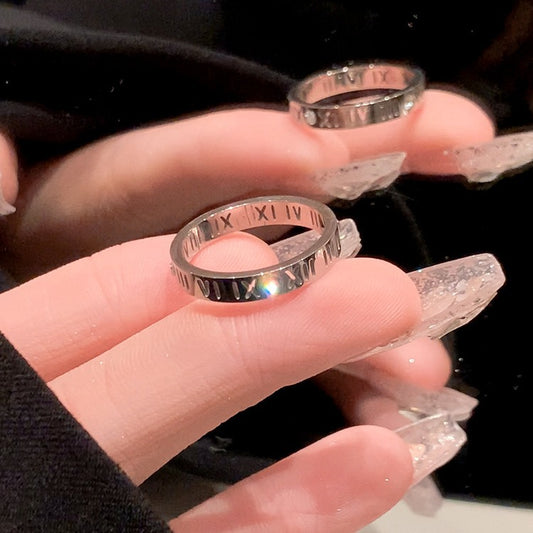 Women's Design High Sense Simple Couple Titanium Rings