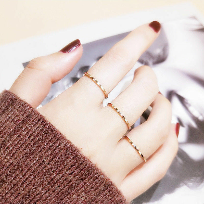 Women's Titanium Steel Simple Glossy Fine Circle Rings