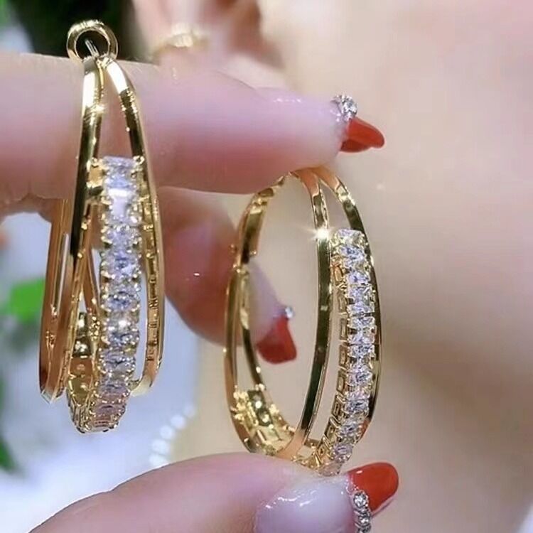 Metal Hollow Mesh Crystal Hoop High-grade Fashionable Earrings