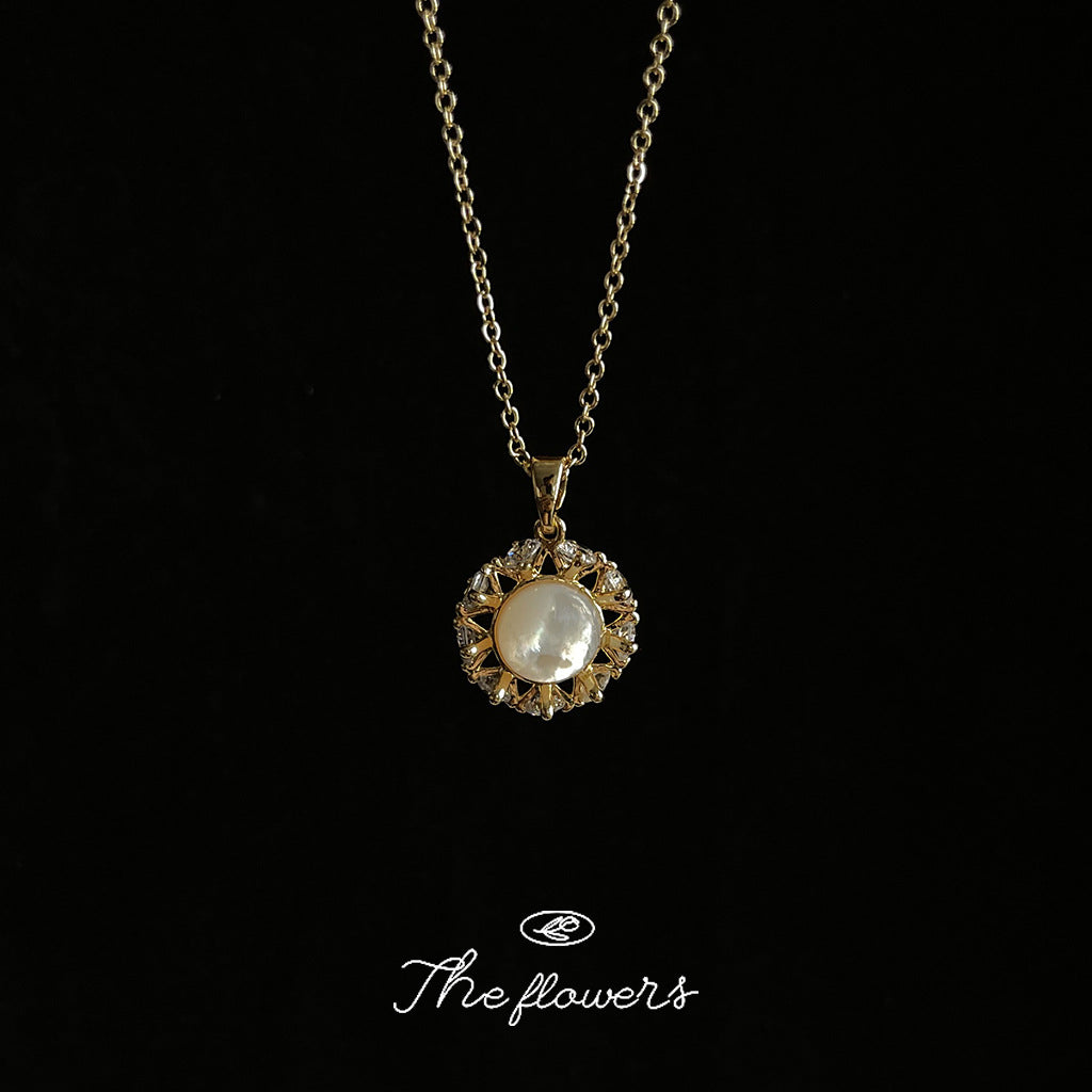 French Entry Lux Wind Commuter Daily Necklaces