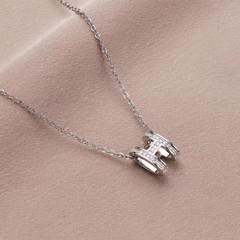 Trendy Letter Collarbone Light Luxury Minority Necklaces