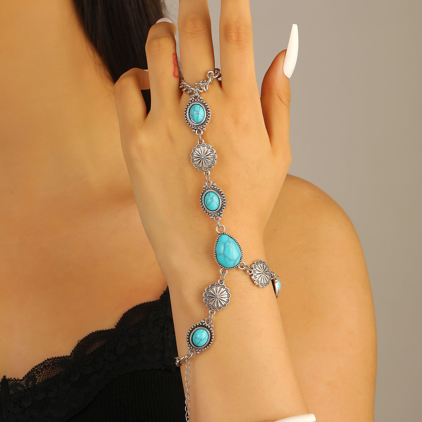 Butterfly Love Pearl Finger Hip Hop Exaggerated Bracelets