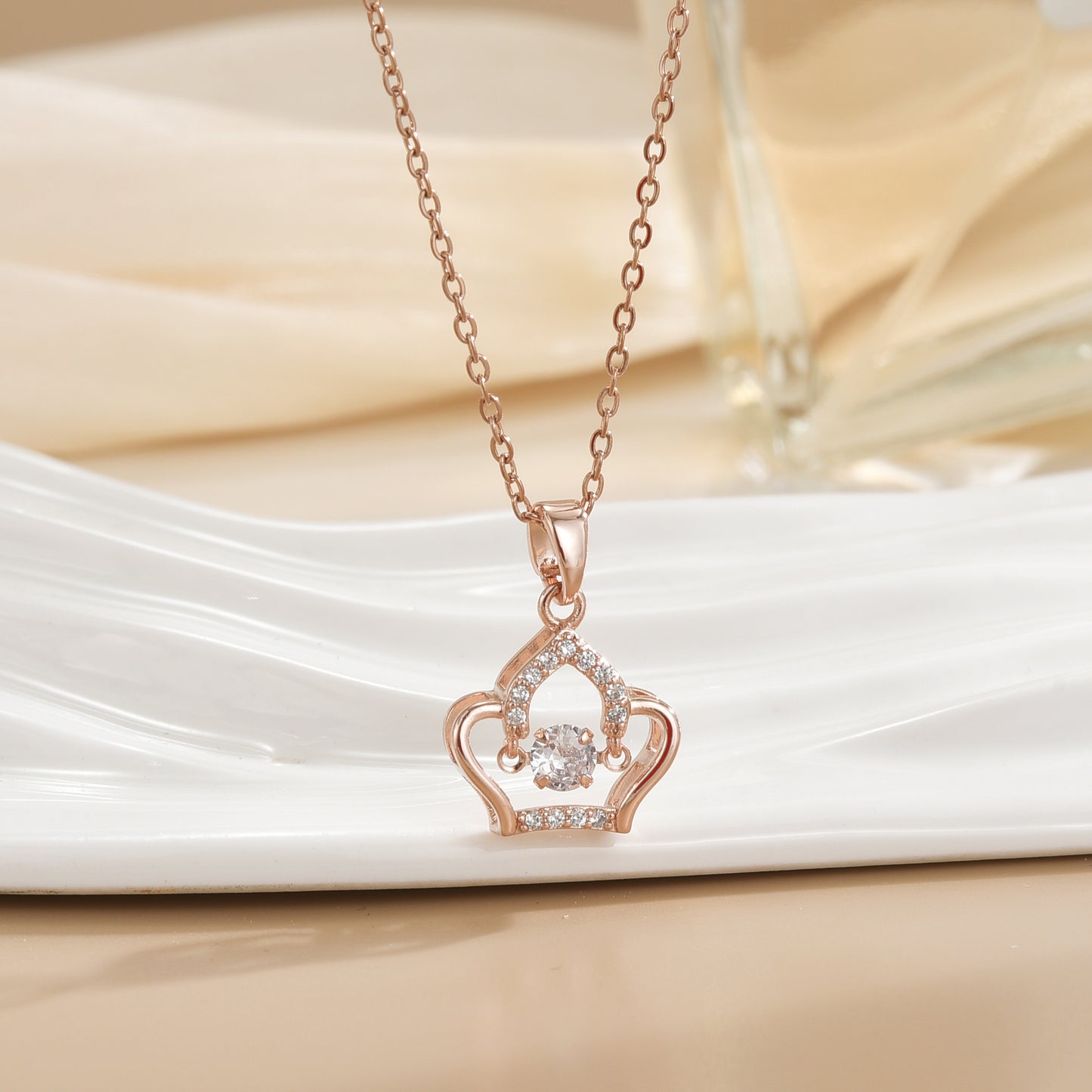 Women's Fading Smart For Simple Graceful Clover Clavicle Chain Niche Necklaces