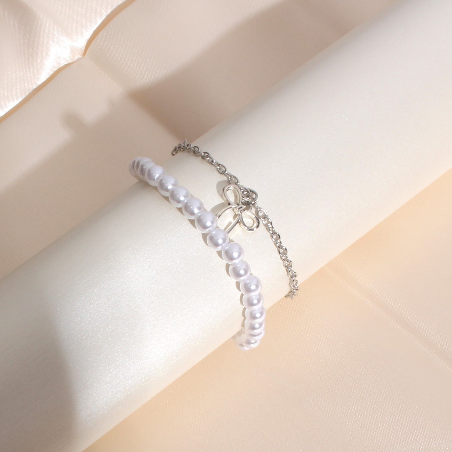 Women's Style Bow Pearl Light Luxury Minority Exquisite High Bracelet