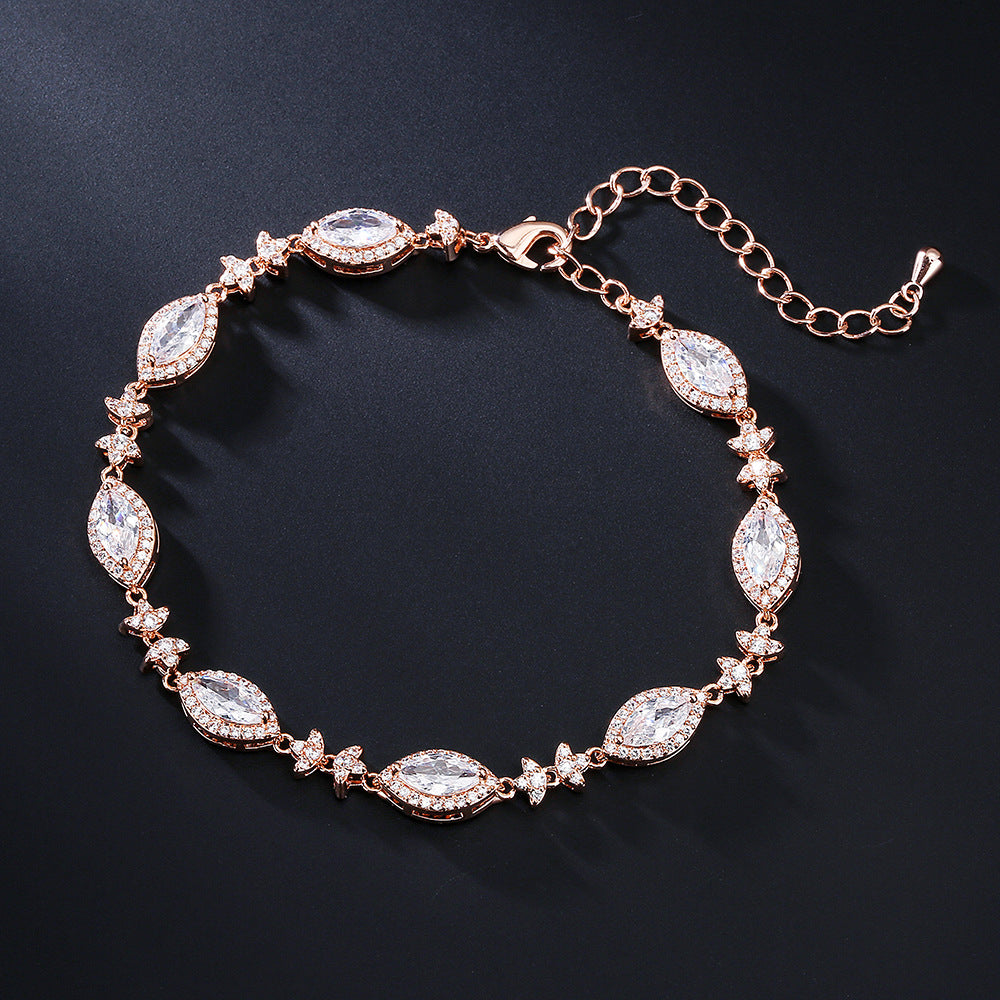 Women's Classic Water Drop Zircon Fashion Personalized Bridal Bracelet