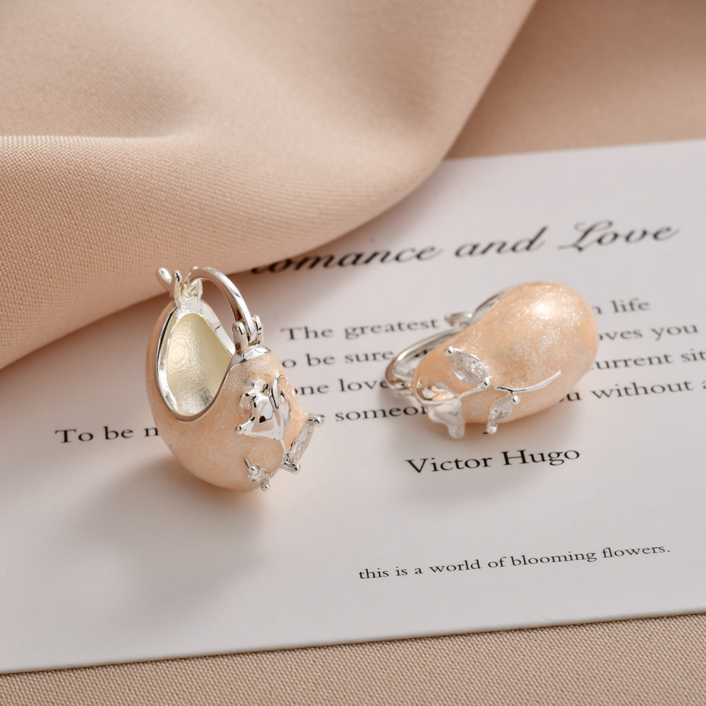 Women's Sweet Elegance Niche Design Ear Clip Earrings