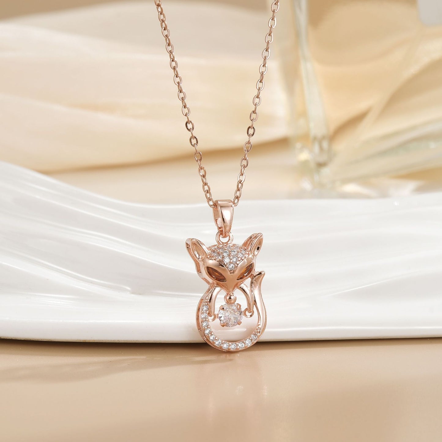 Women's Fading Smart For Simple Graceful Clover Clavicle Chain Niche Necklaces