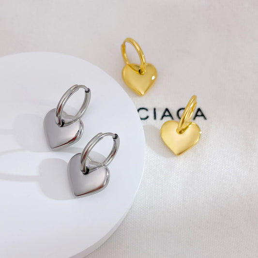 Golden Love Heart-shaped Fashion Style Female Earrings