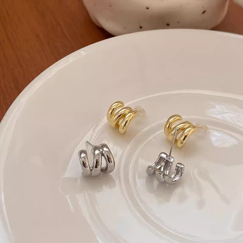 Women's Style High-grade Niche Unique Simple Graceful Earrings