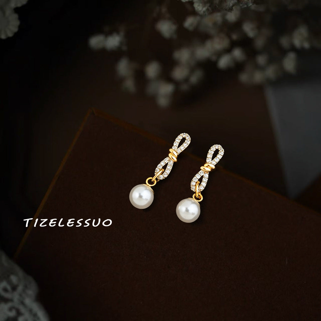 Sense Micro Inlaid Zircon Bends Hitches Geometric Stud Earrings